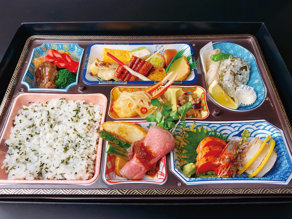 仕出し弁当 3000円+税